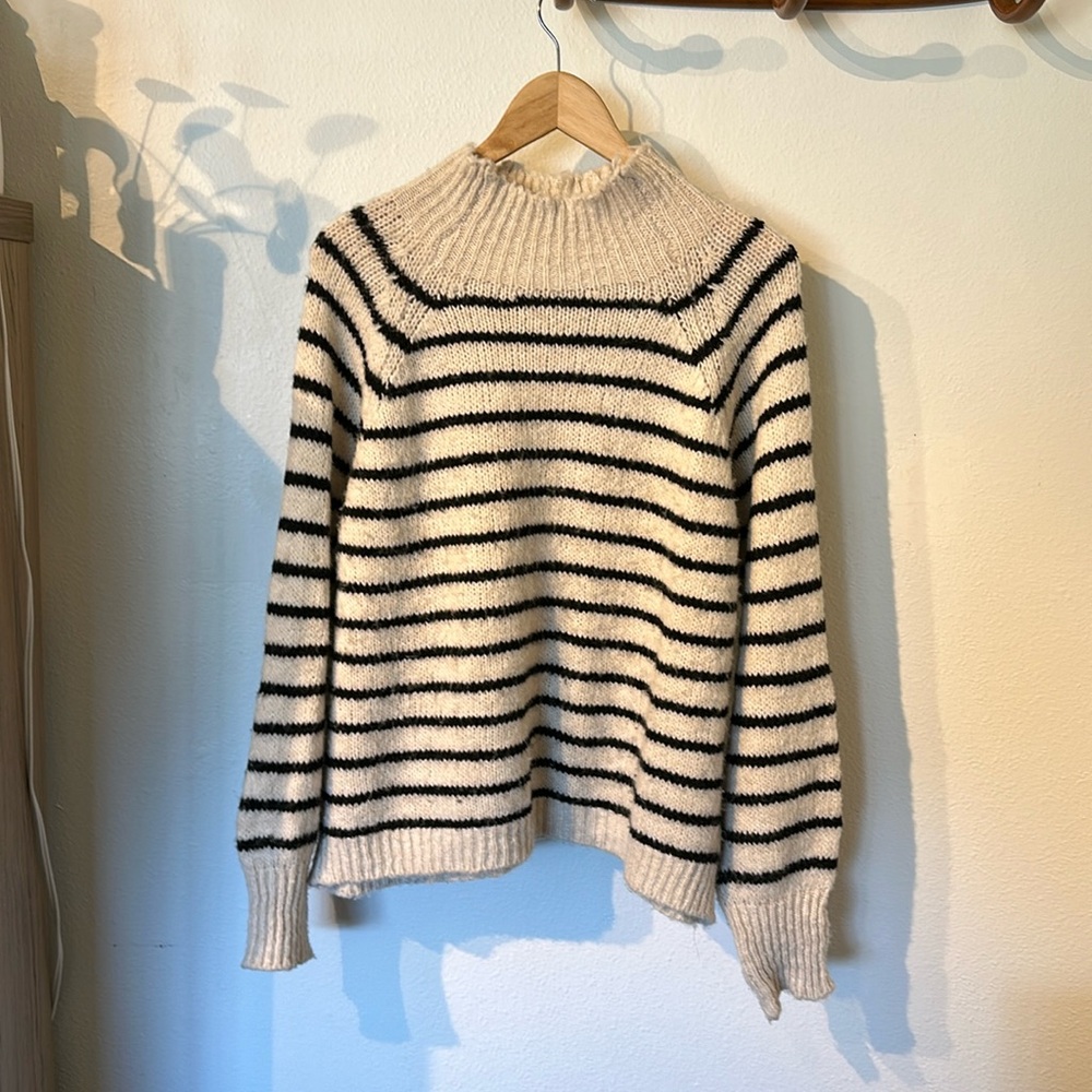 Made in Italy Classic Striped sweater